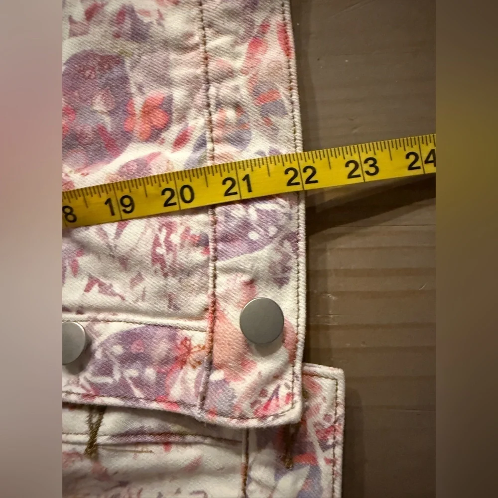 Driftwood Anthropologie Pastel Floral Denim Sleeveless Sweet Romeo Vest Medium - Picture 7 of 7